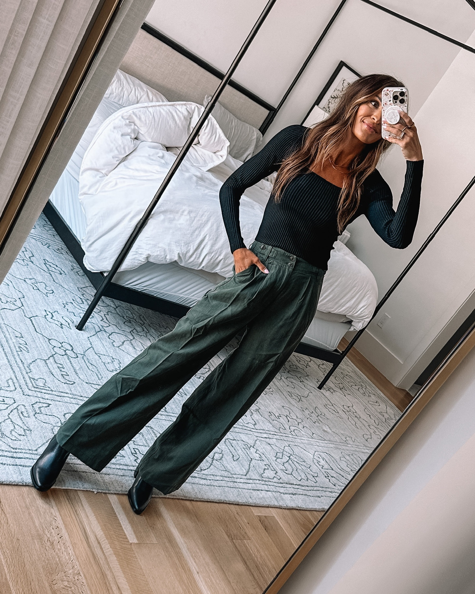 the fall pant every girl needs in her wardrobe 😍 you can get up to 30% off w/ the @madewell insider sale!! #ad #madewell #madewellpartner

#LTKsalealert #LTKworkwear #LTKSale