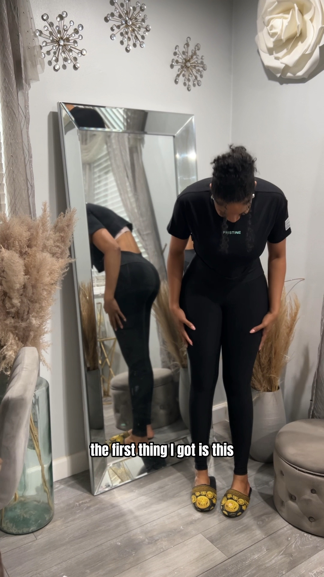 The tights are in a size medium and has lots of stretch

#LTKActive