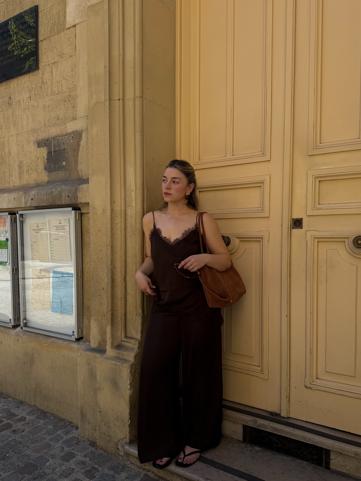 un pain suisse s’il vous plaît x

#parisfashion #paris #styleinspo