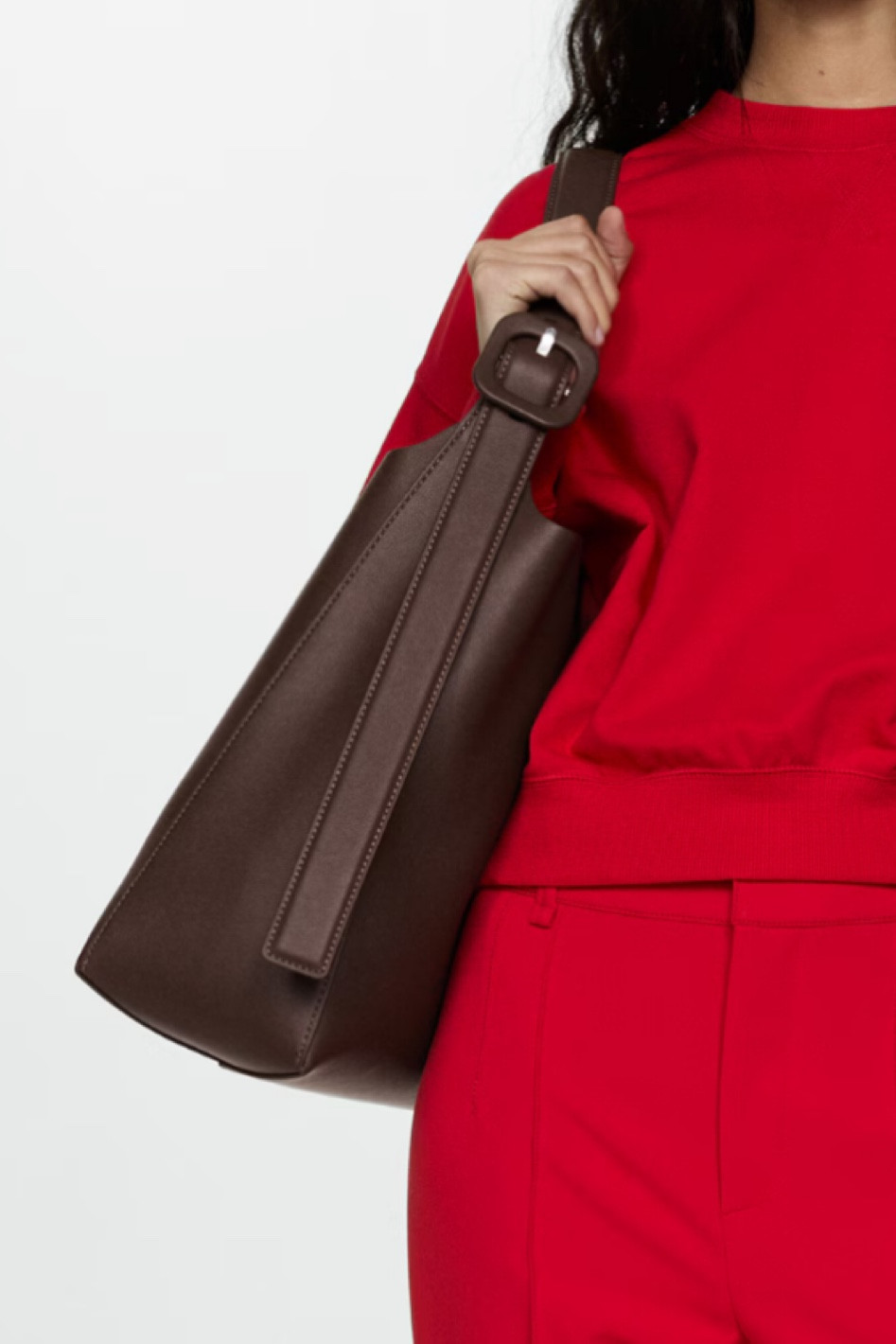 The Fall IT Bag- leather or suede oversized shoulder bucket/tote. 

#falloutfit
#fallbag
#suede
#mango
#madewell



#LTKSeasonal #LTKStyleTip #LTKFindsUnder100