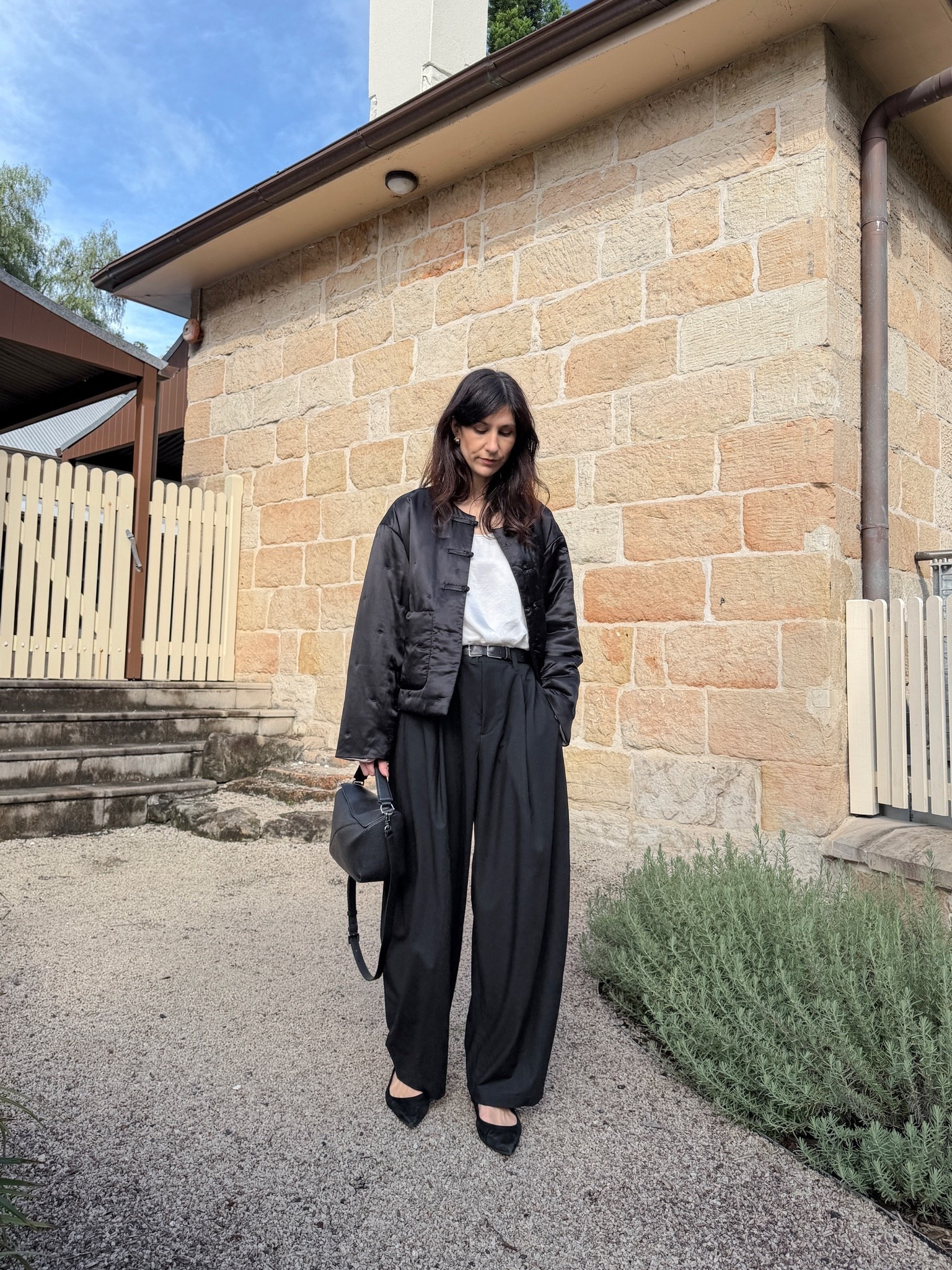My second pair of ludicrously good black trousers from @moco_official & of course I had to share as the shape is chef’s kiss (how good is that drape?!!) and they’re wrinkle resistant too 👏🏻 

10% off with JAMIE10

Also the jacket! It’s in this beautiful neo-Chinese style with the pankou closure (+ the silk blend gives it a lustrous sheen)

AD PARTNER

#LTKaustralia #LTKautumn