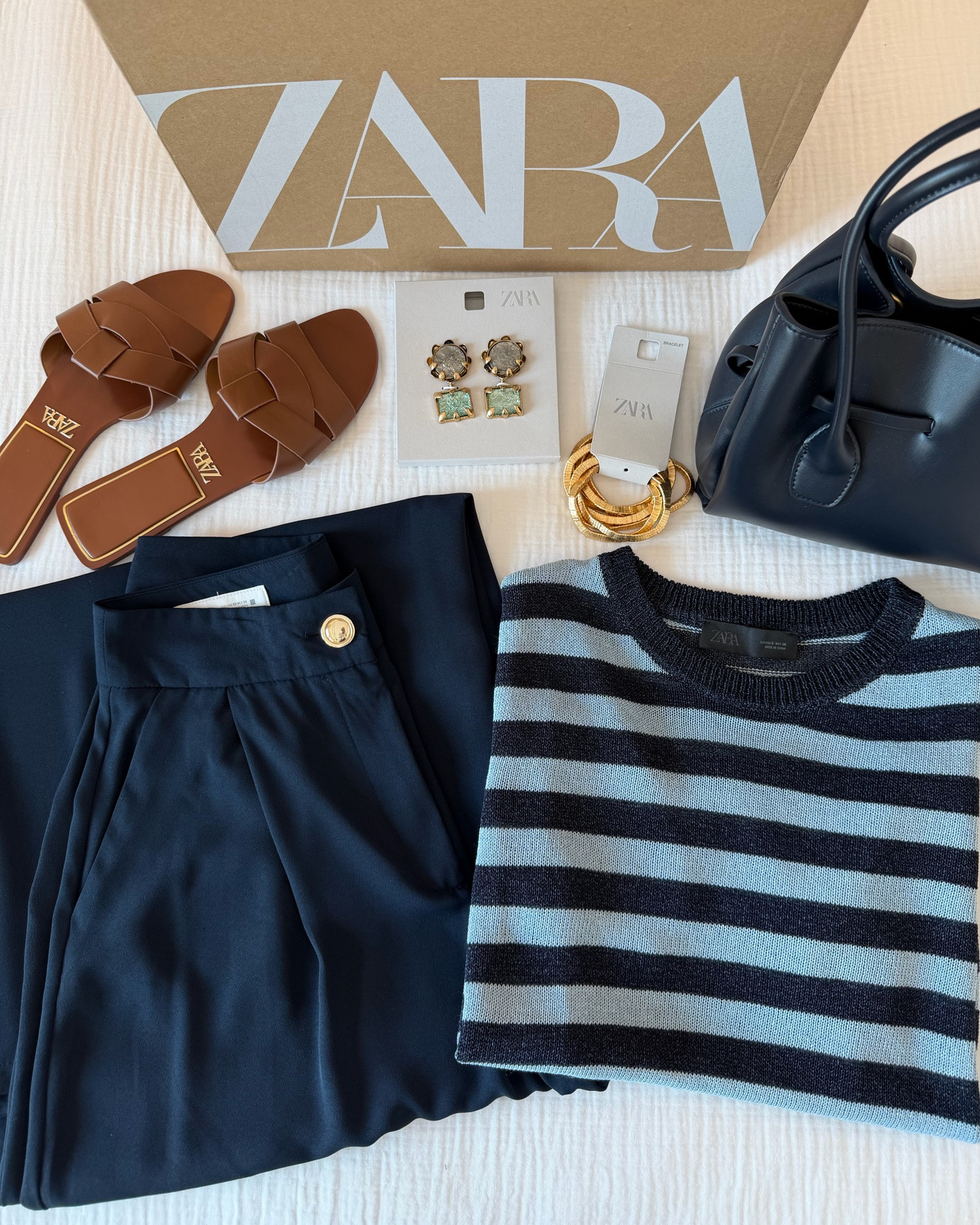 ZARA NEW-IN OUTFIT💙🍂✨
My sizes:
Pants - I’m wearing size XS
Knit top- I’m wearing size S
Shoes are true to size!

#LTKFashionMonth #LTKautumn #LTKstyletip