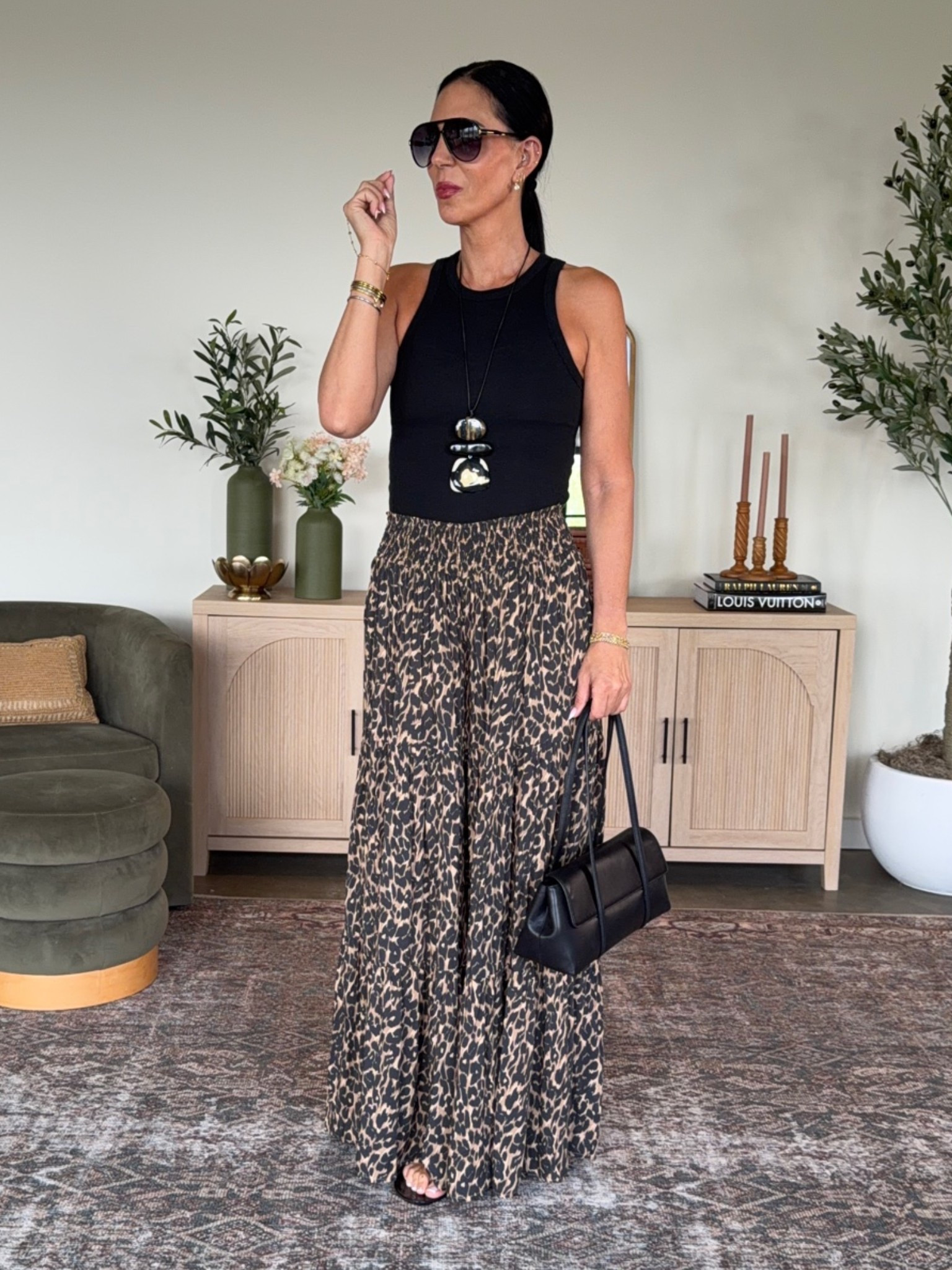 @Target  tank- small 
Aerie pants - small long 
The perfect flowy pants for summer

#LTKU #LTKootd #LTKOver40