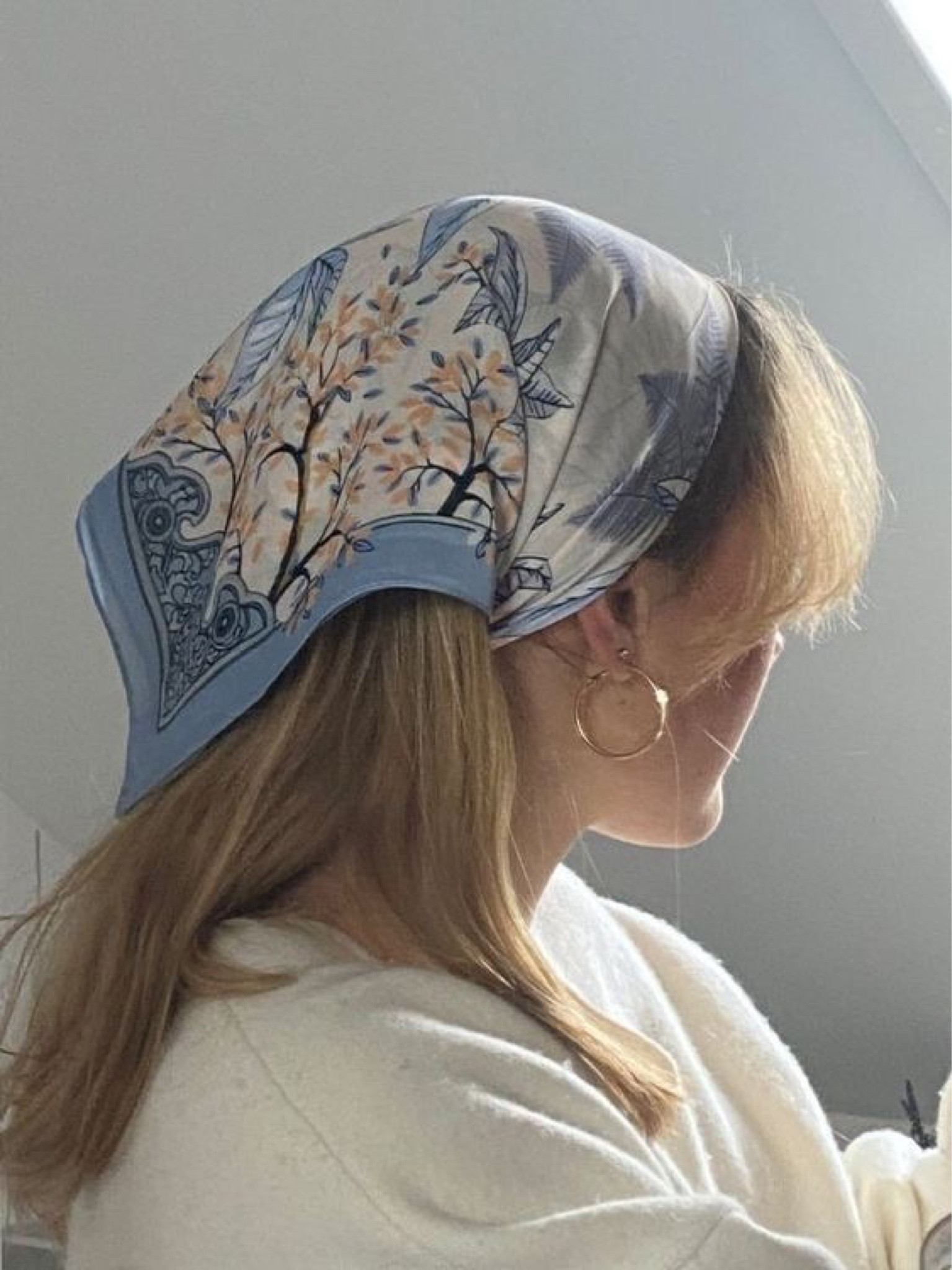 trendy hair scarf styles 