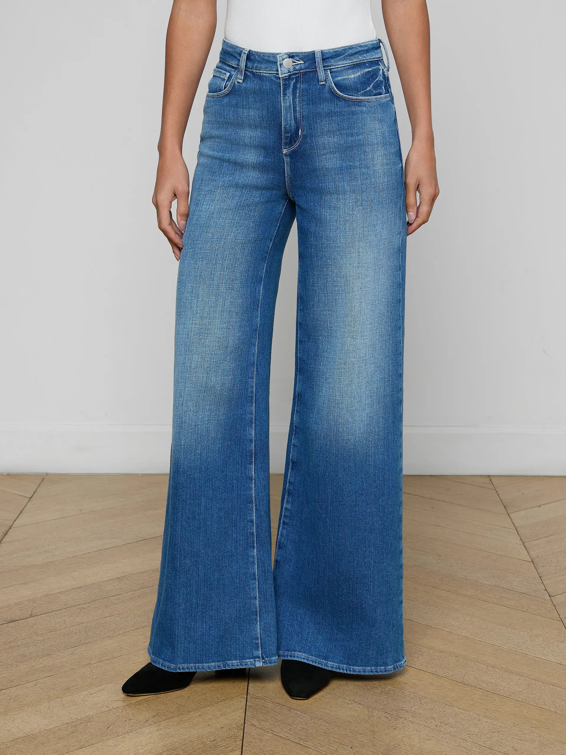 Quincy Wide-Leg Jean in Castro | L'AGENCE | L'Agence