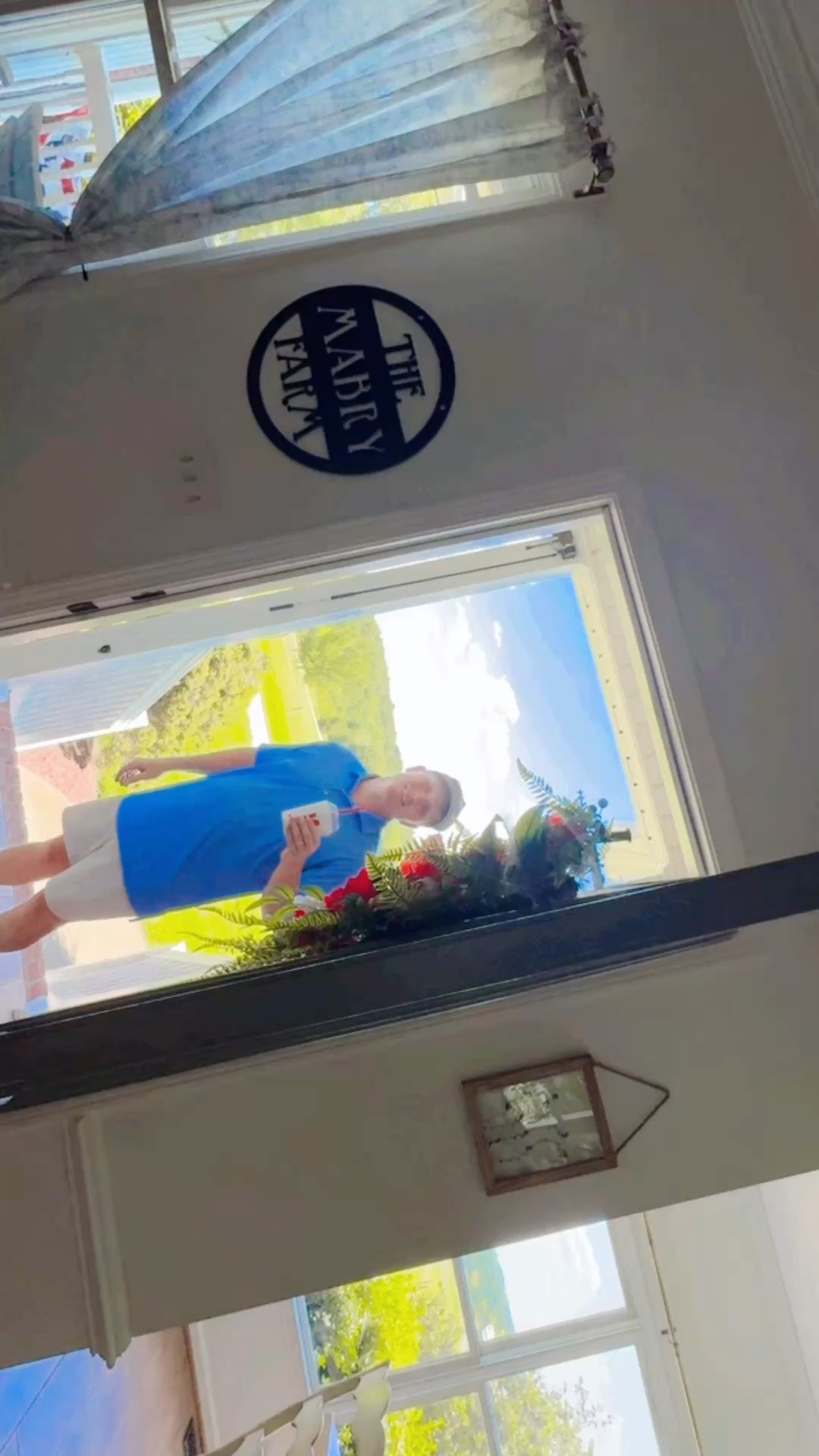 And lookie who got home 🏡  early this Friday after a golf ⛳️ tournament 🏆 he played with buddies from 💒 today… with a @chickfila milkshake for mama!!! 😍 Just in time to help mama hang 🛠️ all my new finds hehe 😉 while both babies 👶🏼 are napping!! 💤