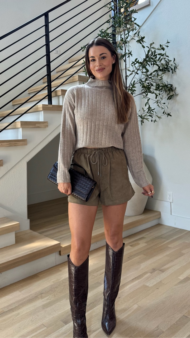 I love styling these faux suede shorts with this beige mock neck sweater. Both pieces are from Target! I paired this look with my favorite chocolate brown boots and woven handbag from Amazon!

Target style
Target outfits
Mock neck sweater
Suede shorts
Brown handbag
Chocolate brown
Brown boots
Knee high boots
Fall style
Fall outfits

#LTKSeasonal #LTKFindsUnder100 #LTKStyleTip