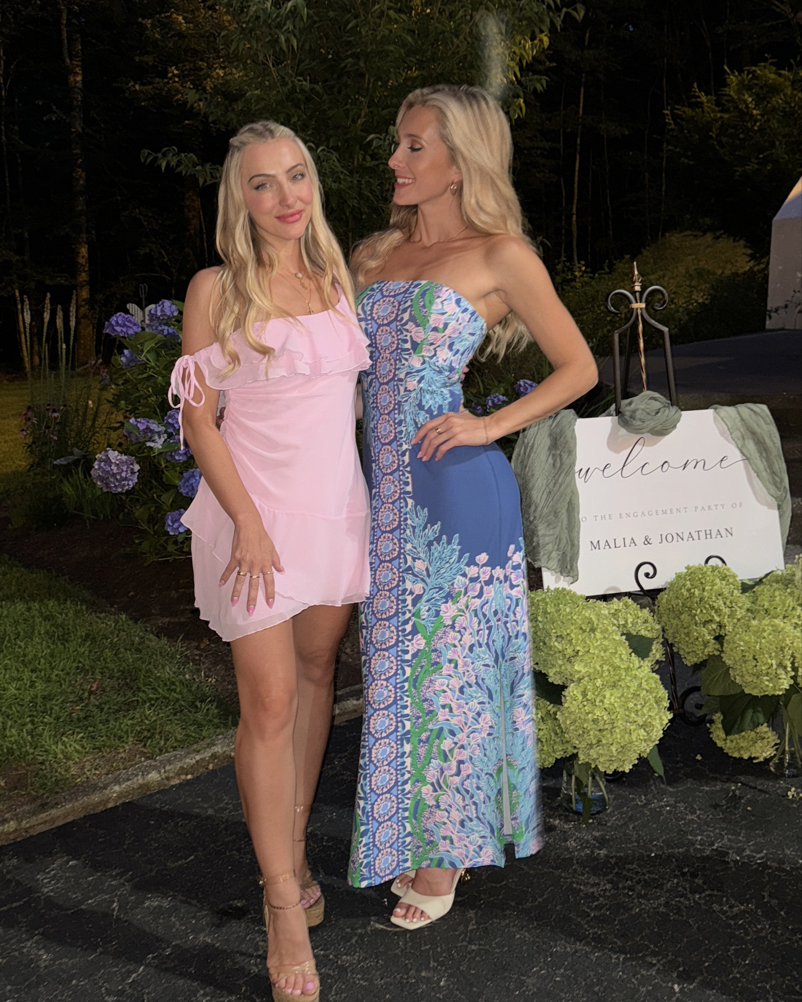 Couldn’t find this exact dress but tagged something similar 🩵✨

#LTKParties