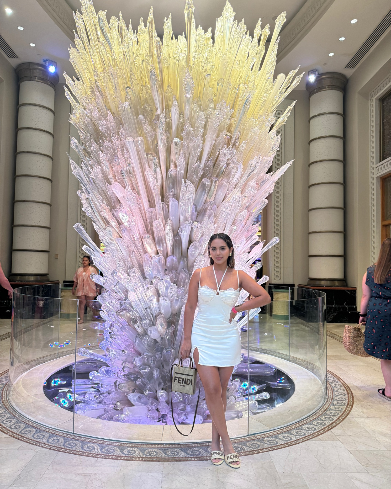 Vacation outfit on point 🤍

#LTKSaleAlert #LTKStyleTip #LTKItBag