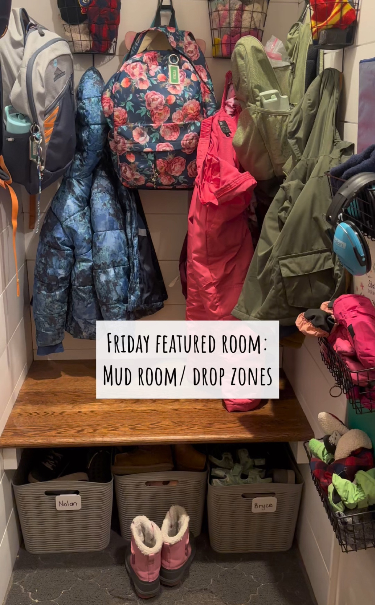 Features room Friday: mudroom/drop zonee

#LTKhome