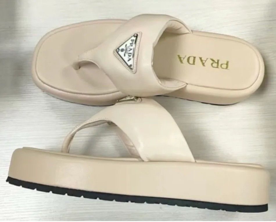 Option: 22894-beige
TTS

#LTKStyleTip #LTKOver40 #LTKShoeCrush