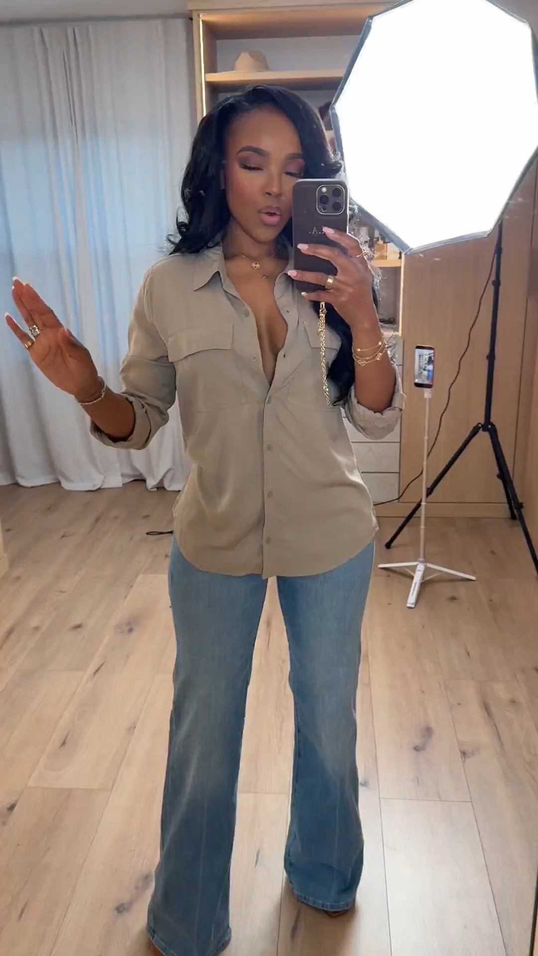 This is one of those effortless looks that always works. A relaxed button-down paired with classic denim creates that polished-but-easy vibe you can throw on and go — timeless, flattering, and endlessly wearable.

This outfit is a perfect example of a long-term shopping strategy. Each piece is styled multiple ways, which means the cost per wear drops fast and earns a permanent spot in your everyday wardrobe rotation.

Perfect for work days, casual meetings, brunch, errands, travel days, or dressed up with heels for dinner.

📏 Sizing & fit details:  
Top (@express): Size Small  
Jeans (@express): 27 Long  

Measurements: 5'4", 138 lbs, 34D bust, 27" waist, 40" hips

This look fits seamlessly into elevated basics, casual chic outfits, everyday denim styling, neutral outfit ideas, timeless wardrobe staples, effortless workwear, and modern feminine style.

Save this post to revisit later.

Follow me on Instagram and YouTube @kirasfashionfinds 

#LTKPetite #LTKootd