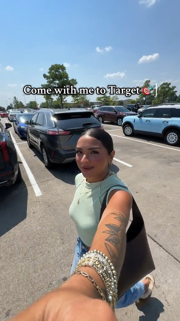 I wanted to link my full Target shopping trip on here for anyone that’s interested!! 🤍🎯

#LTKFindsUnder50 #LTKActive