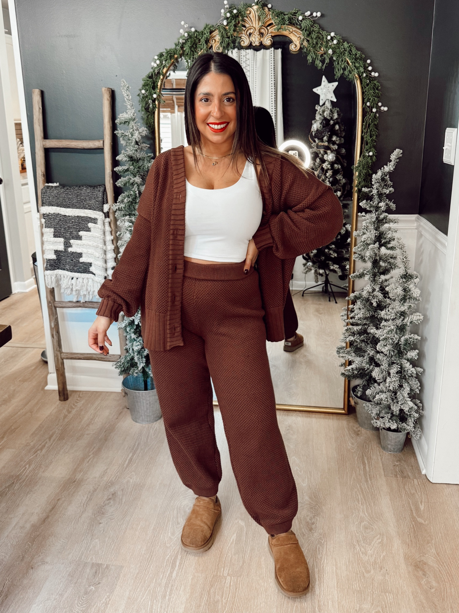 Petite friendly Amazon lounge set in a size medium 

#LTKsalealert #LTKfitness #LTKfindsunder50