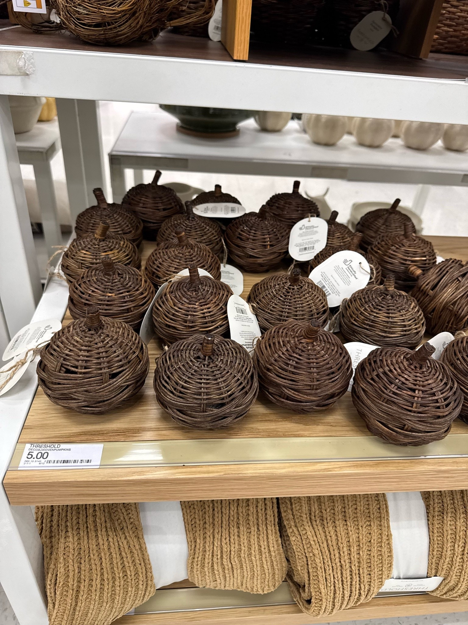 Fall decor and cozy throws @Target 






Pumpkins, fall home, home decor, gift ideas, fall gift basket

#LTKHome #LTKSeasonal #LTKOver40