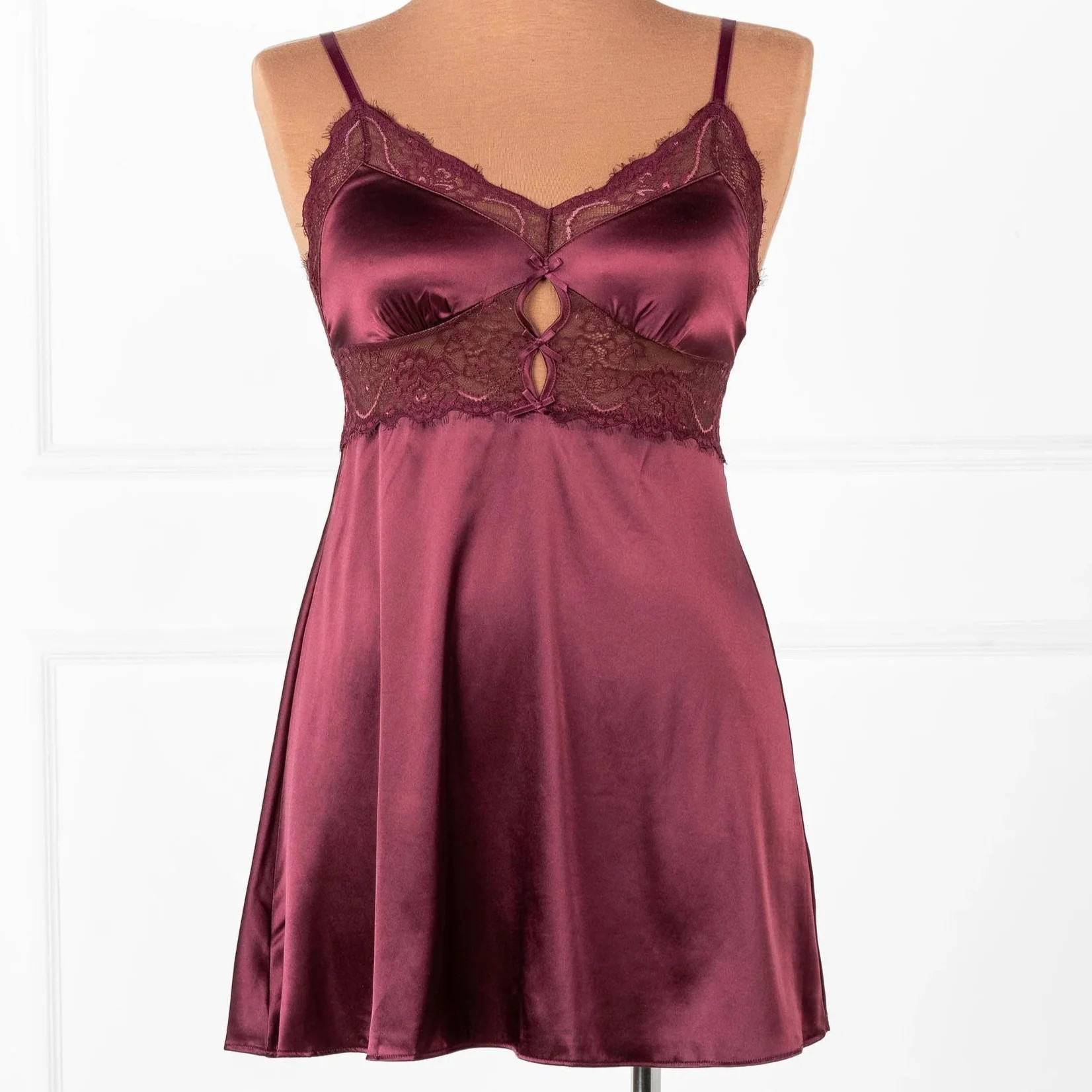 Satin & Eyelash Lace Slip - Cherry Lacquer | Mentionables