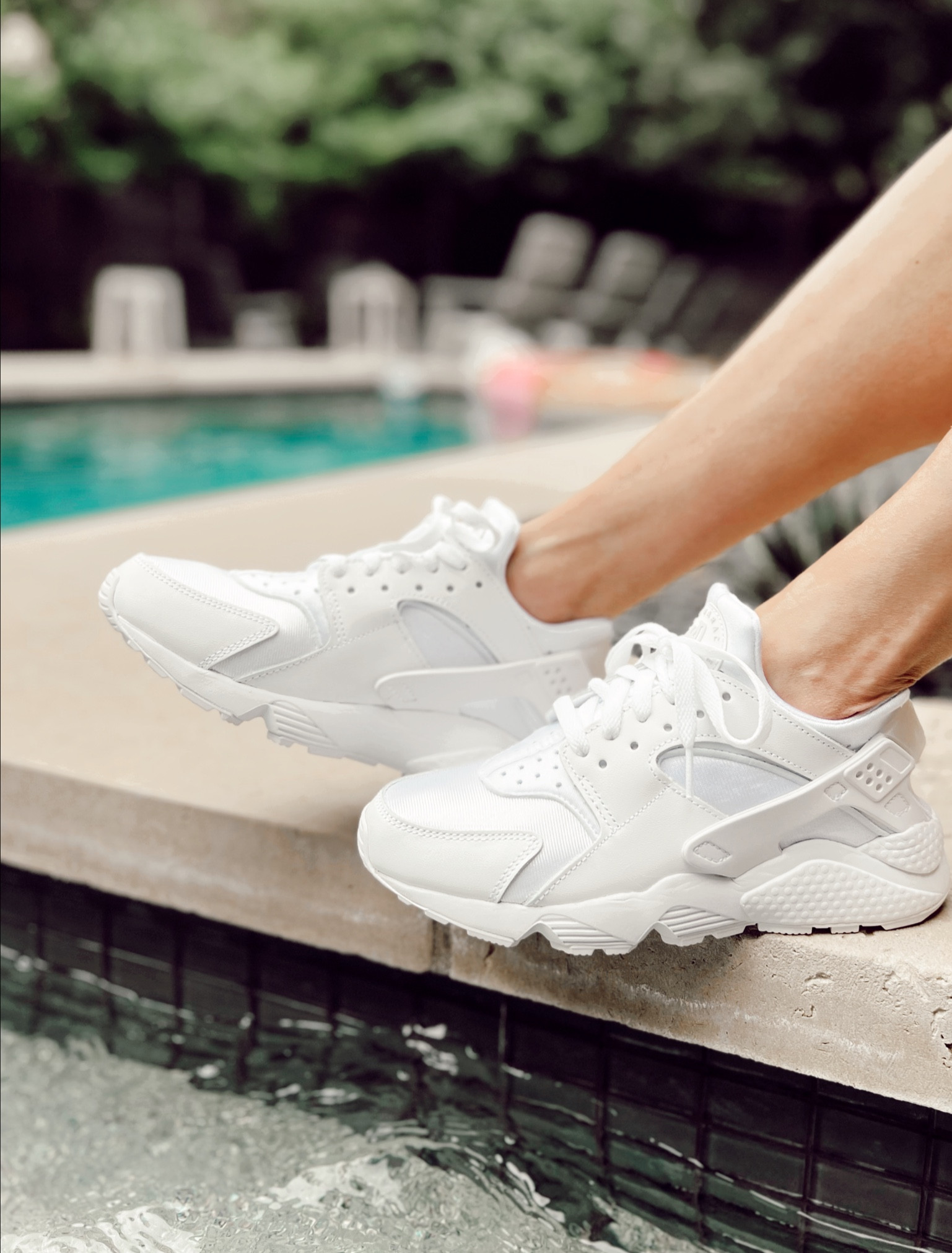 Nike air huarache. Love the way these hug your feet.
(they run small, rec ordering 1/2 size to a full size up from your normal size). I’m normally a 7 and ordered 7.5, still a little snug.
 #nike #nikehuarache
#whitesneakers #sneakers #ootd #style #liketoknow #liketoknowitstyle #ltkfashion #ltkit #ltk #whatiwore ##ltkspring #ltksummer 

#LTKshoecrush #LTKGiftGuide