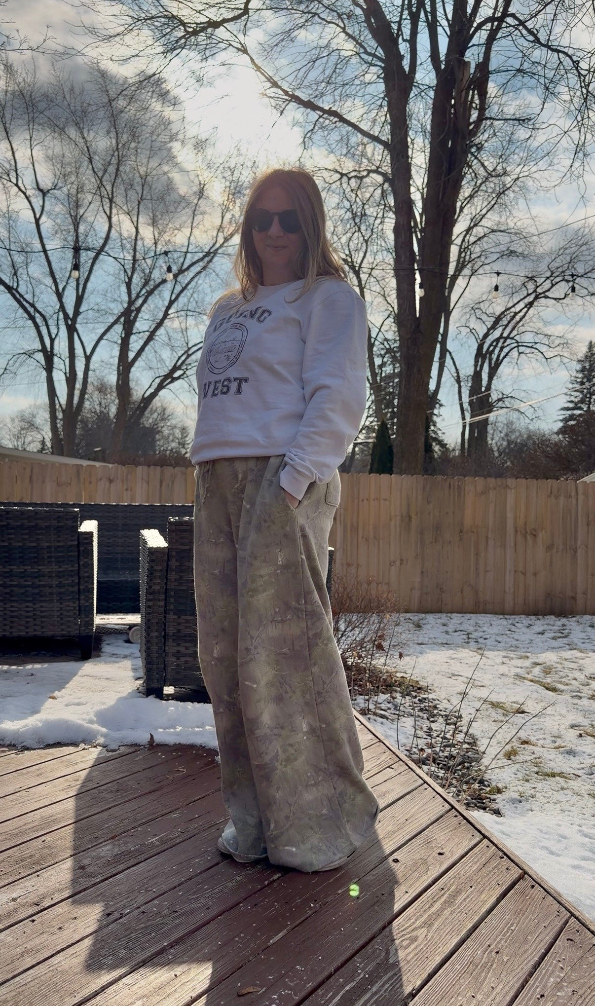 Living in these wide leg sweatpants 🤍

#LTKootd #LTKFindsUnder50 #LTKmomlife