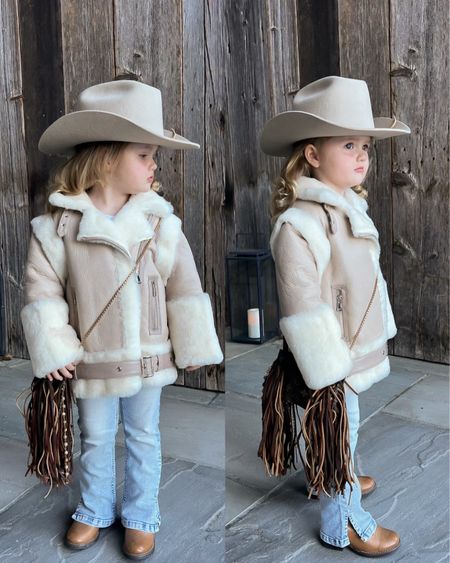Winter outfit for little girls, winter coat, cowgirl hat

#LTKkids #LTKSeasonal #LTKtravel