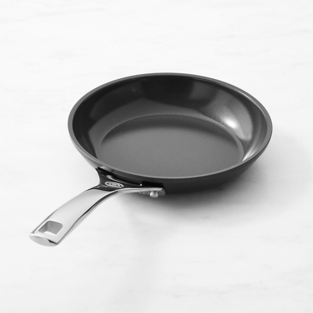Le Creuset Essential Ceramic Nonstick Fry Pan | Williams-Sonoma
