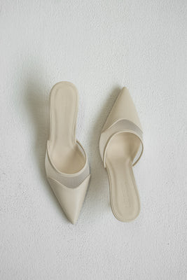 Micah Mesh Pointed Heel / Ivory | MESHKI | 35 | MESHKI US