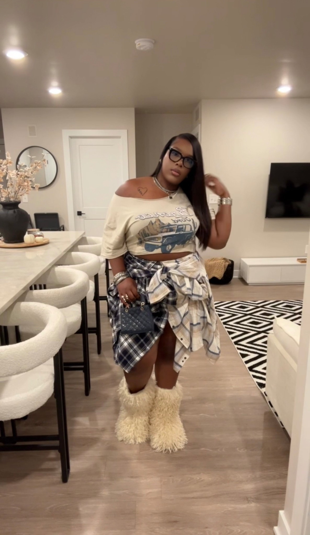 XL in top and flannel
