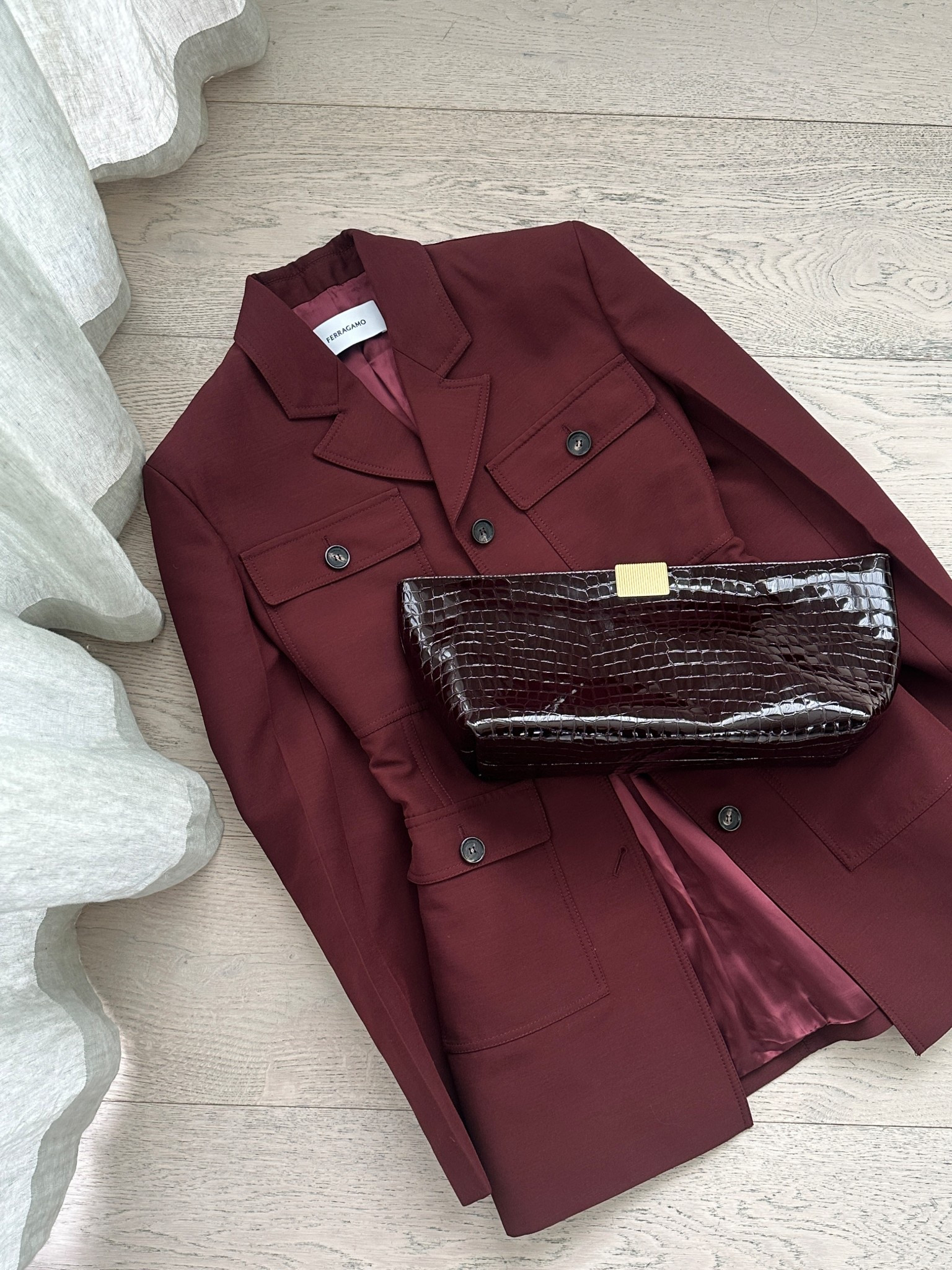 A Burgundy Moment 🍇

#LTKautumn #LTKaustralia #LTKwinter