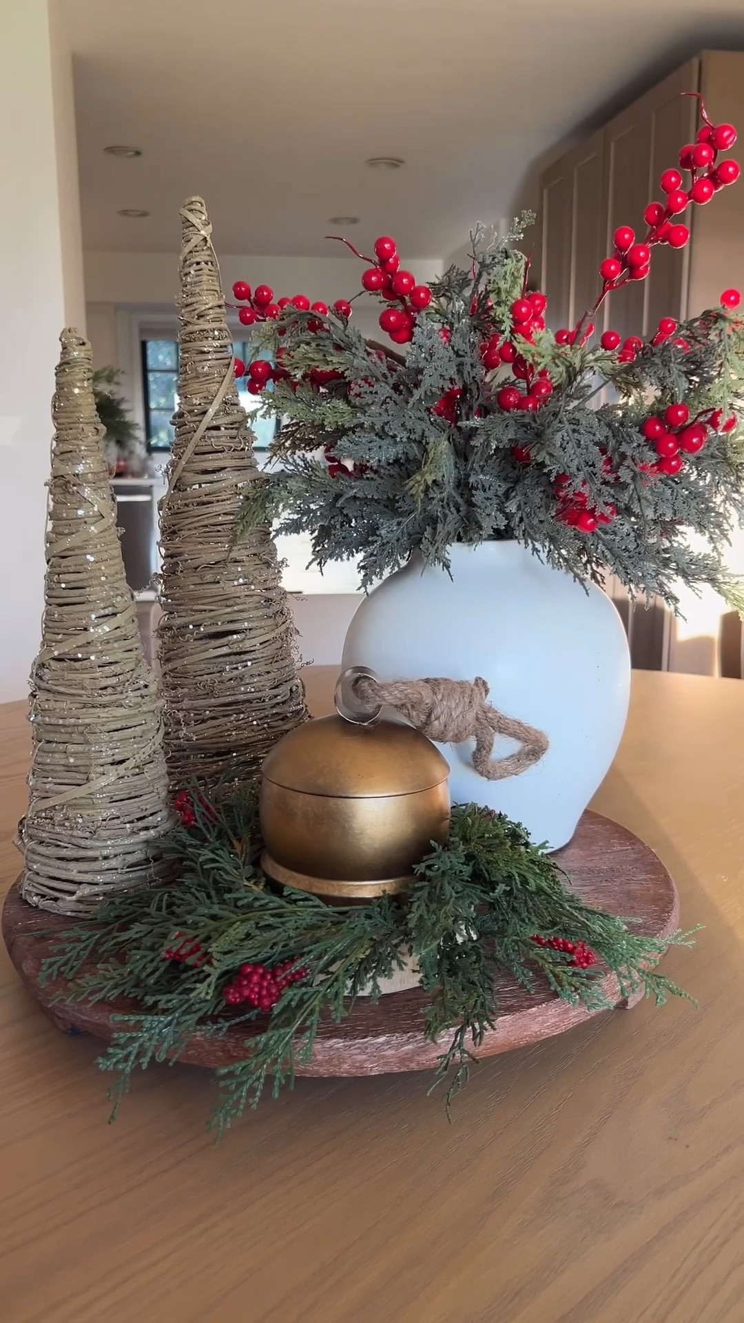 Christmas centerpiece idea! 🎄❤️

#LTKHome #LTKHoliday #LTKSeasonal