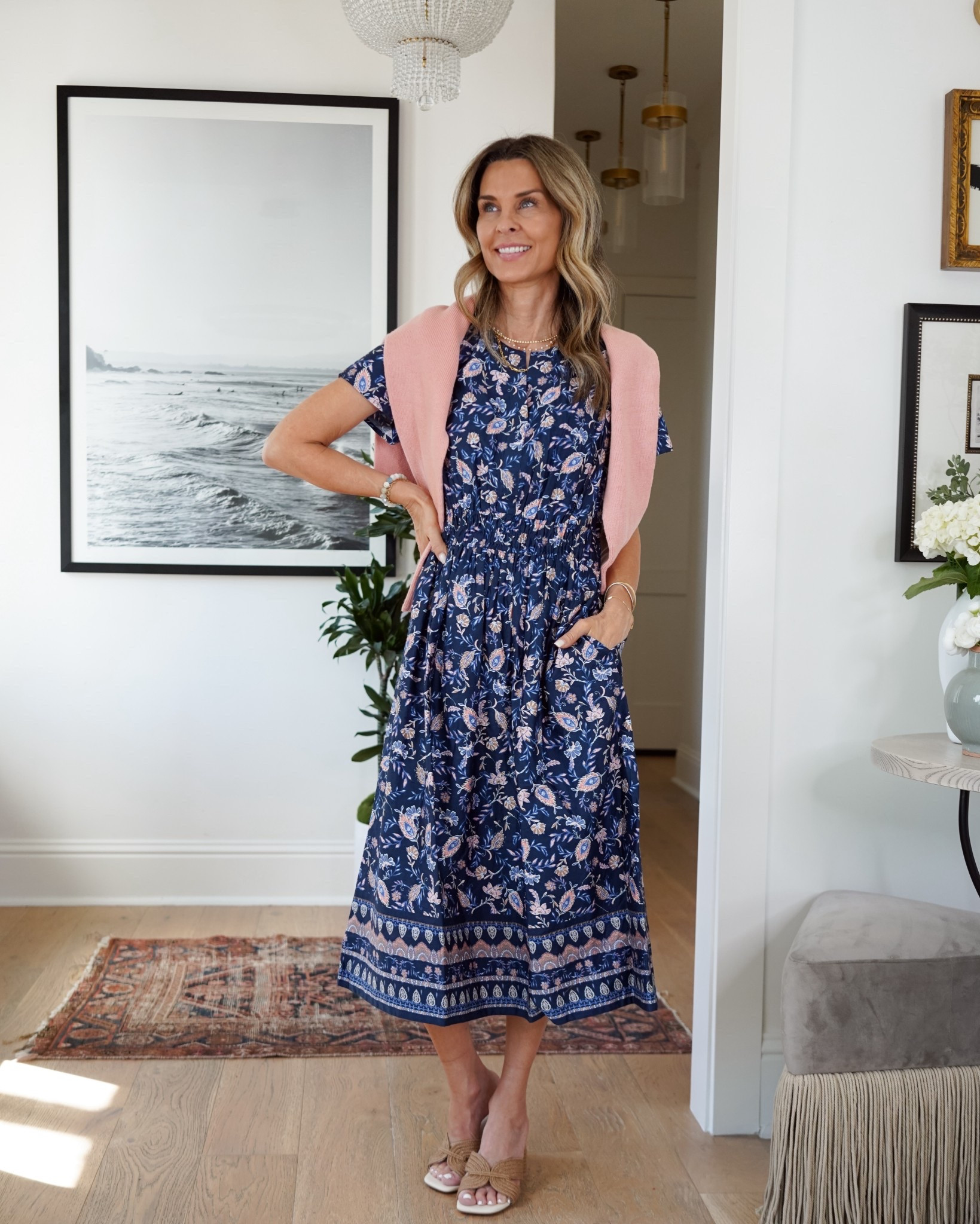 I’m 5’6”
-Floral dress sz S reg
-Peach sweater sz XS
-Bucket bag

#LTKootd #LTKgrwm #LTKOver40