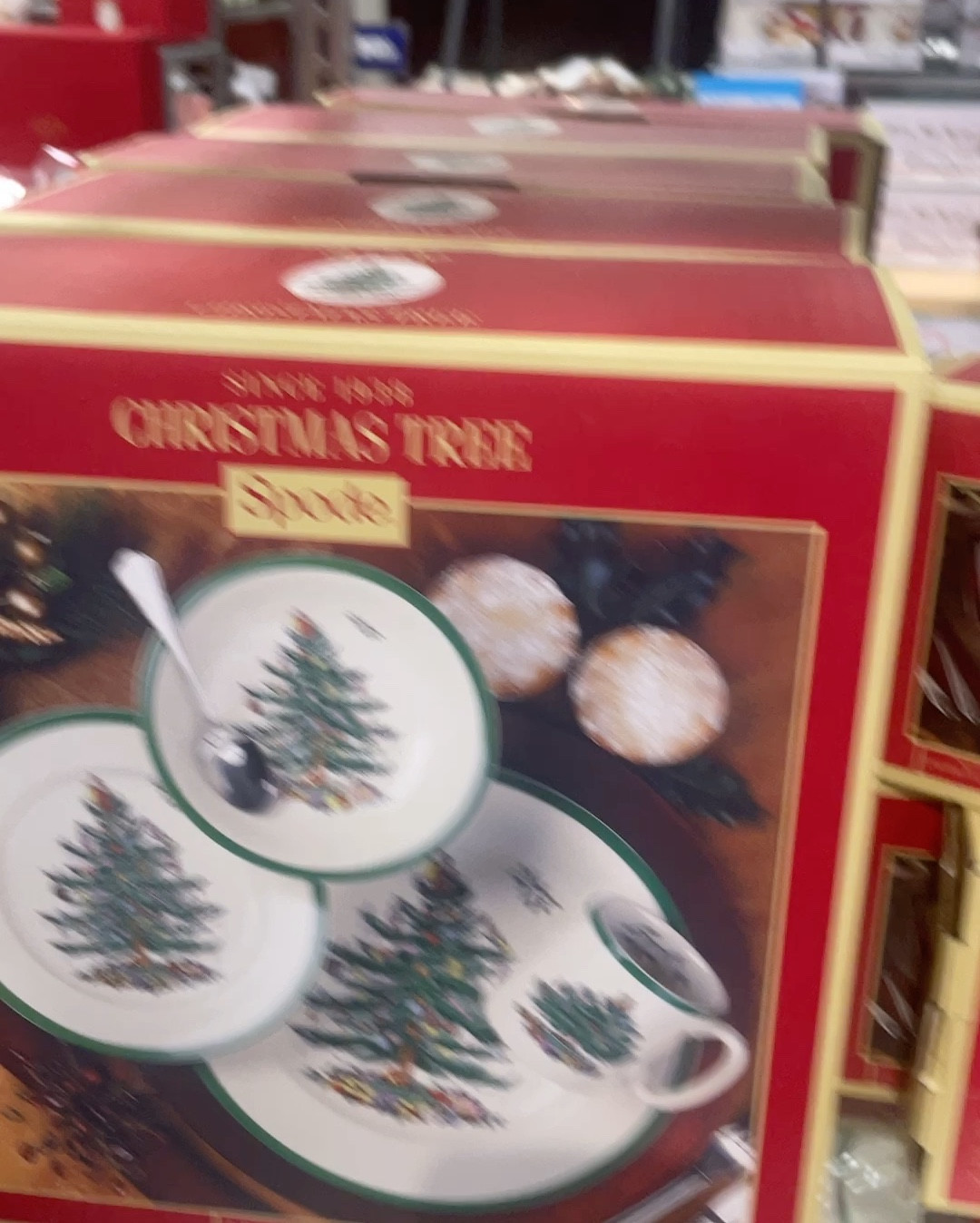 Love the beautiful Spode Christmas collections from Belk. They have beautiful dishes and home decor that are perfect for everyday meals, special occasions and gatherings, as well as, gifts. Wedding gifts and heirloom legacy pieces for your loved ones. Shop the links #spode #christmasdishes #homedecor #kitchen #christmasgifts 

#LTKGiftGuide #LTKHome #LTKHoliday