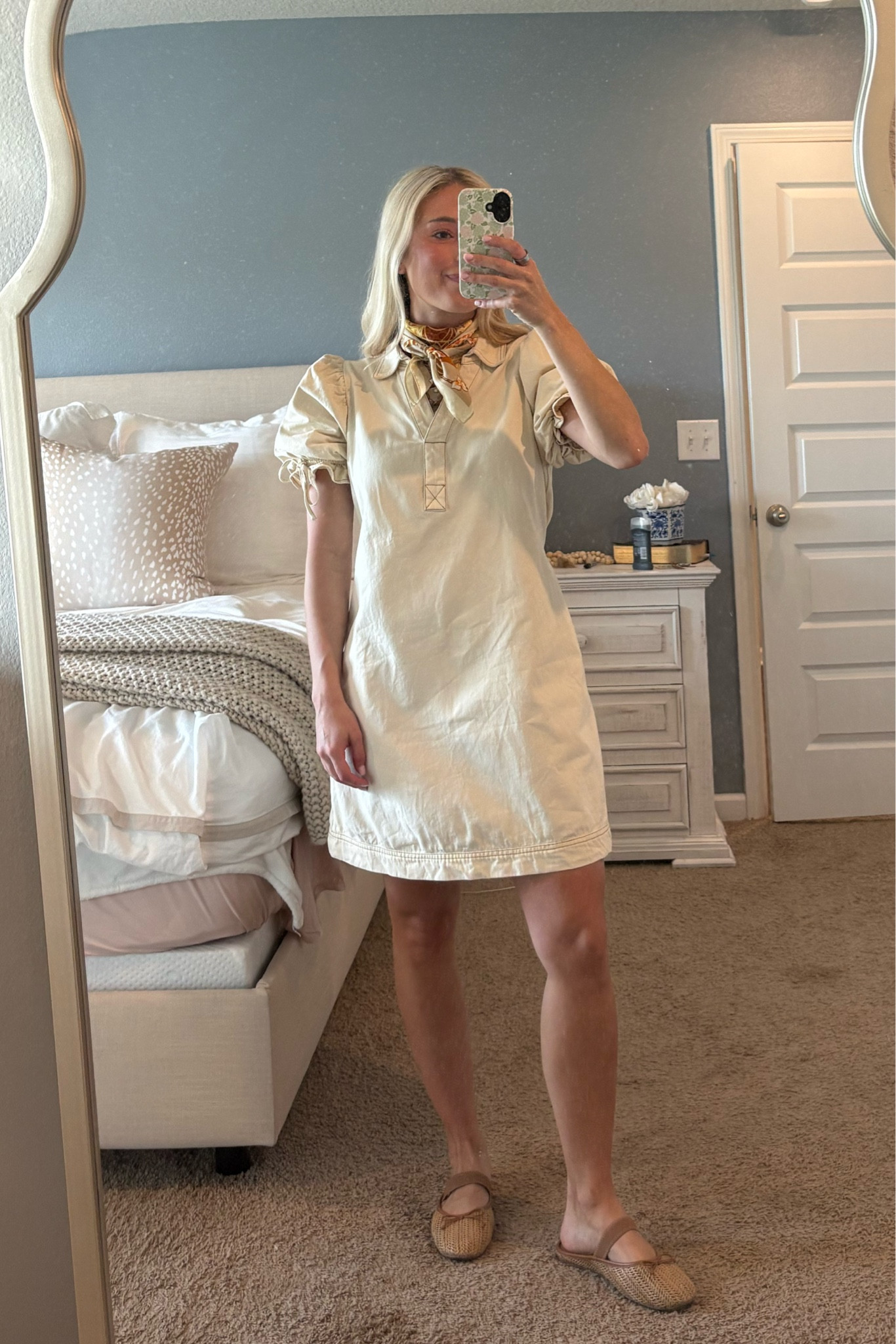 One of my favorite boutique dresses! Linking similar below! Also linking my neck scarf and shoes! 

#LTKootd