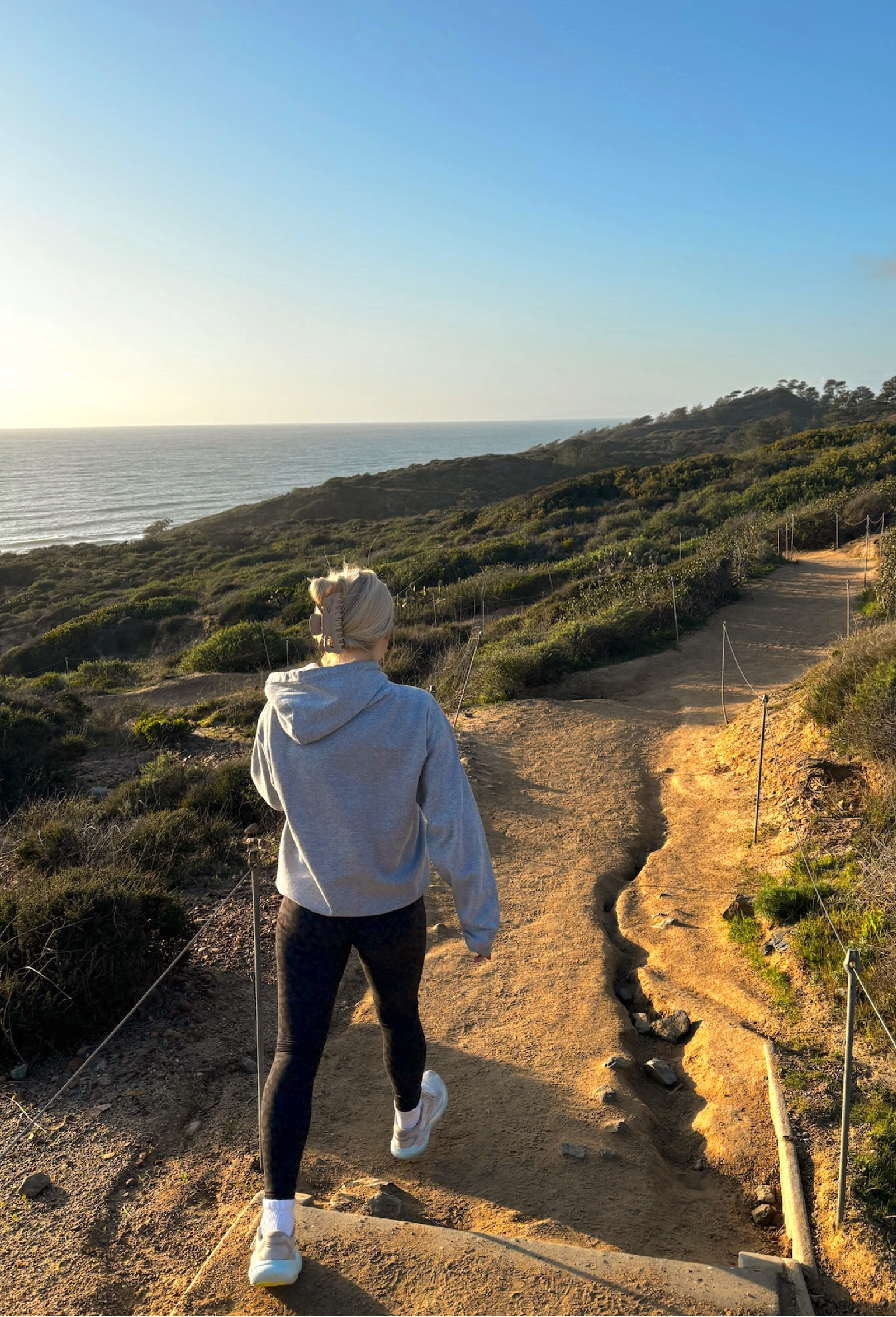 My go-to hiking basics! Love getting outside 🫶🏼☀️ 

#LTKFindsUnder50 #LTKStyleTip #LTKSeasonal