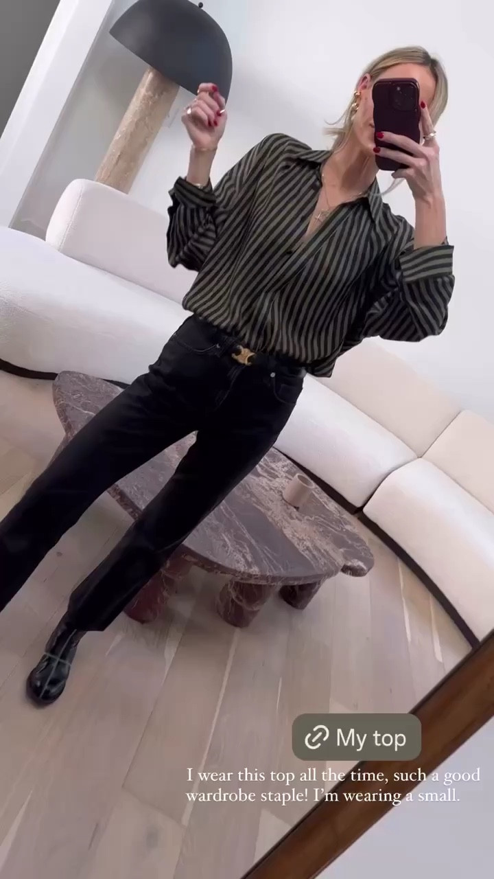 I wear this top all the time, such a good wardrobe staple! I’m wearing a small. 

#LTKVideo #LTKStyleTip