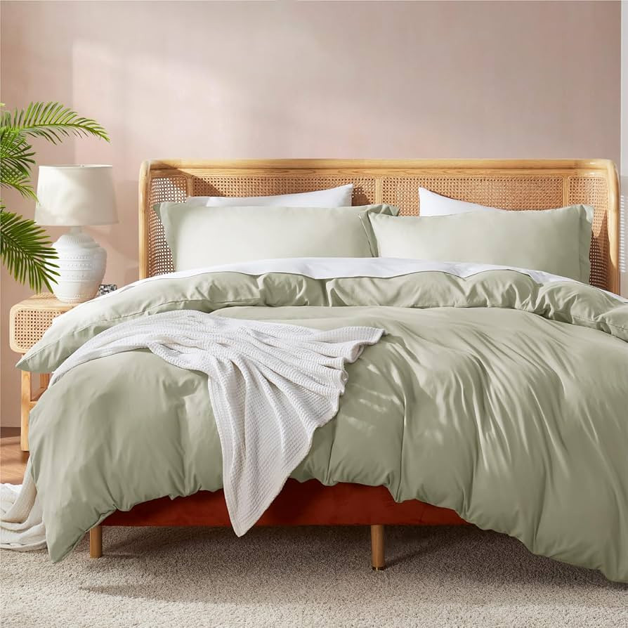 Nestl Sage Green Duvet Cover Queen Size - Soft Double Brushed Queen Duvet Cover Set, 3 Piece, wit... | Amazon (US)