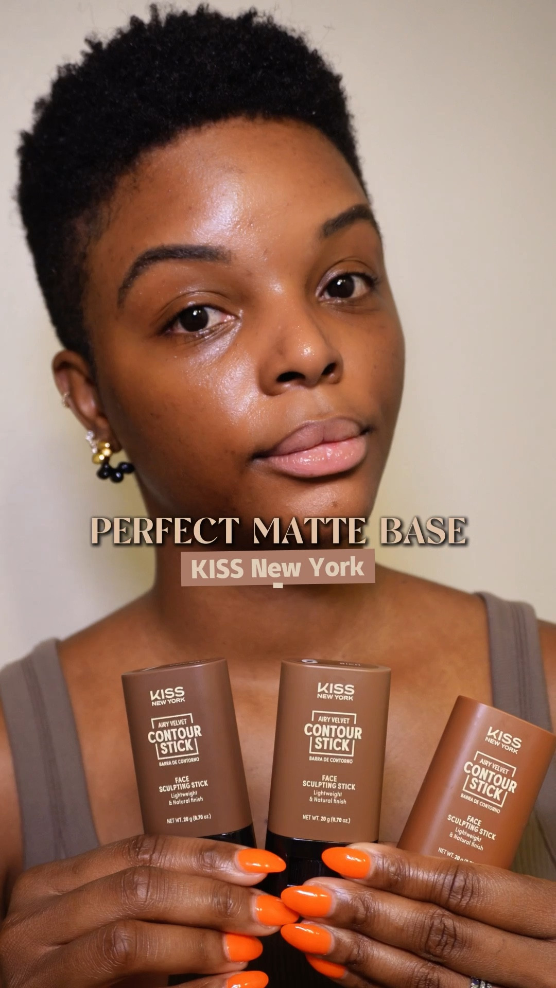 Perfect Matte Base from KISS New York ✨ 

Airy Contour Stick shade: 4 Tan Brown
Blurring Pressed Powder: 415