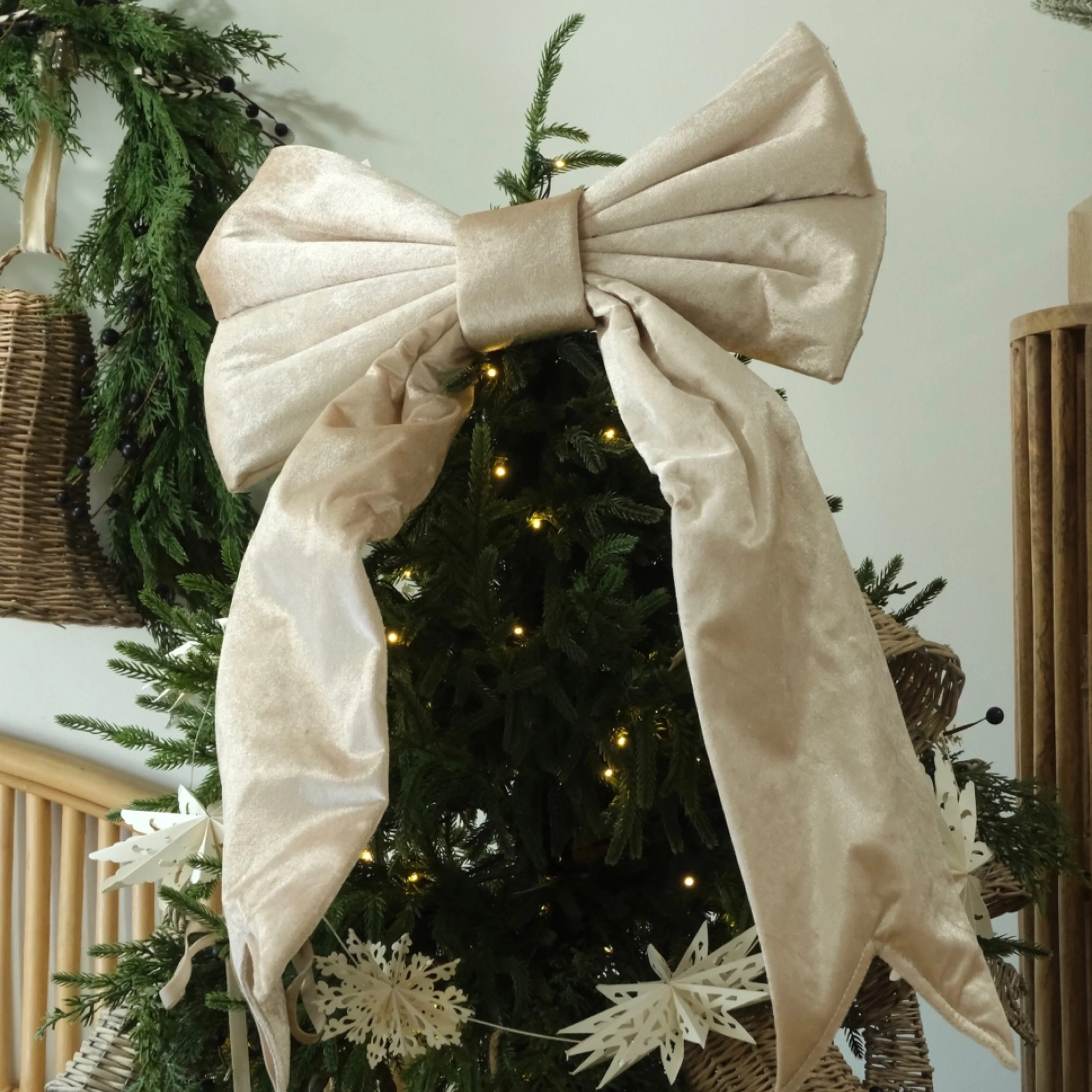 18" Bow | Fiddle & Fig