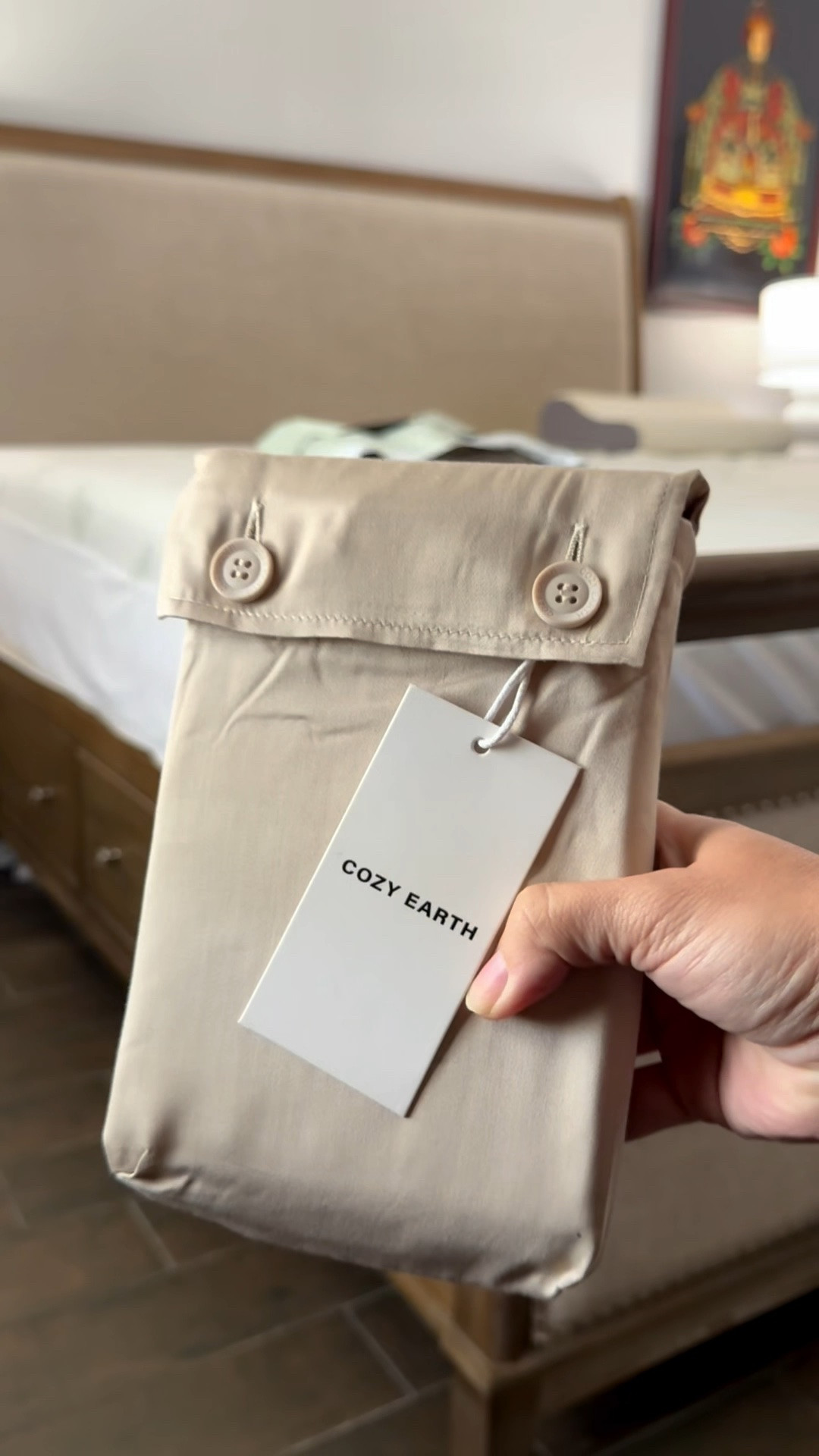 I finally got tired of replacing cheap sheets every few months 🙃 so I decided to invest in a quality set that actually feels luxe and will hopefully last for years. These bamboo sheets in the Driftwood color are buttery soft, cooling, and somehow get softer with every wash. My bed officially feels like a hotel now 🤍

#LTKdayinmylife #LTKstorytime #LTKHome