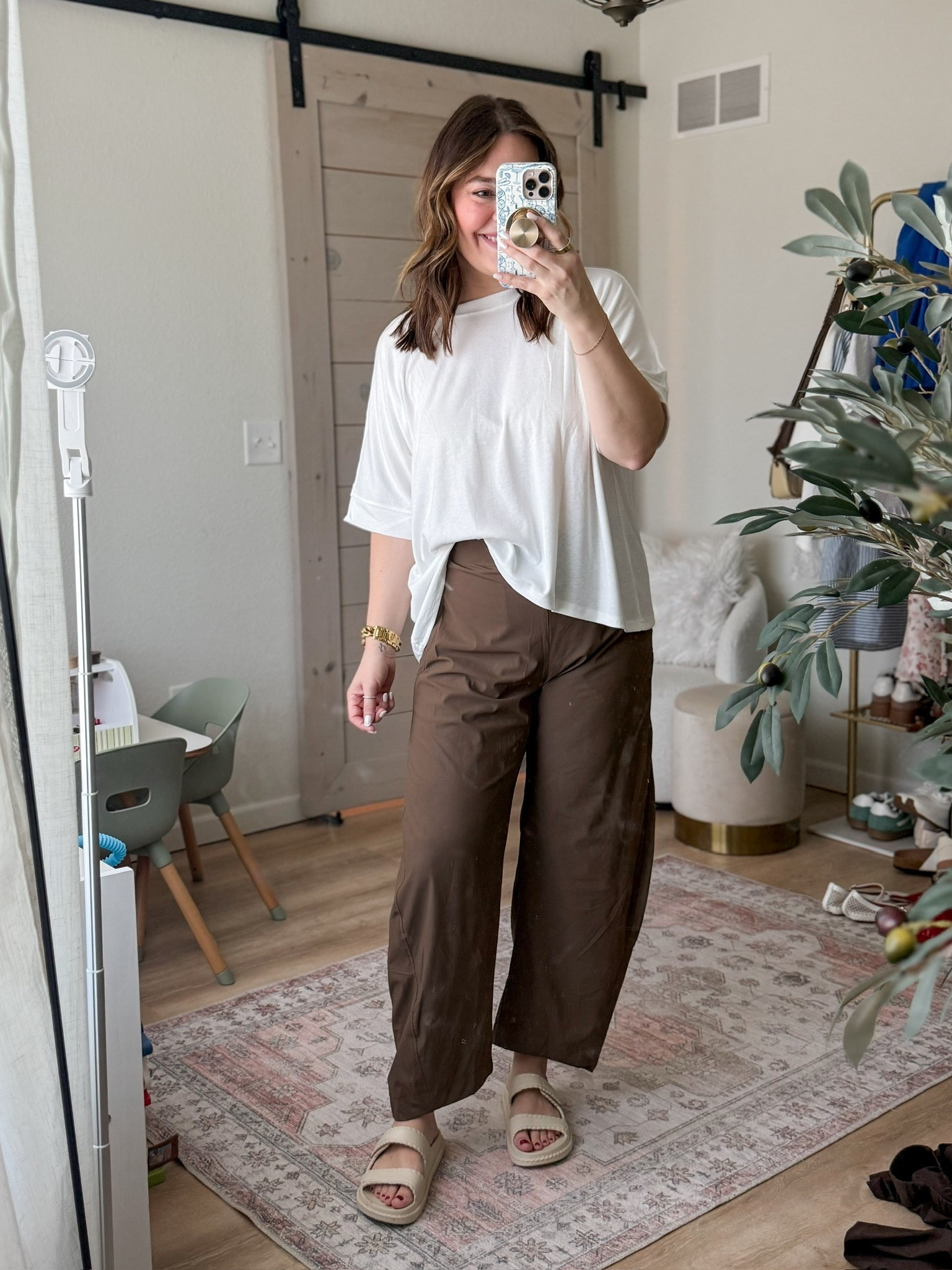 Pants look for less // pants are a look for less for the Ruti utility pant and still so cute! wearing true to size in all

#LTKootd #LTKMidsize #LTKWorkwear