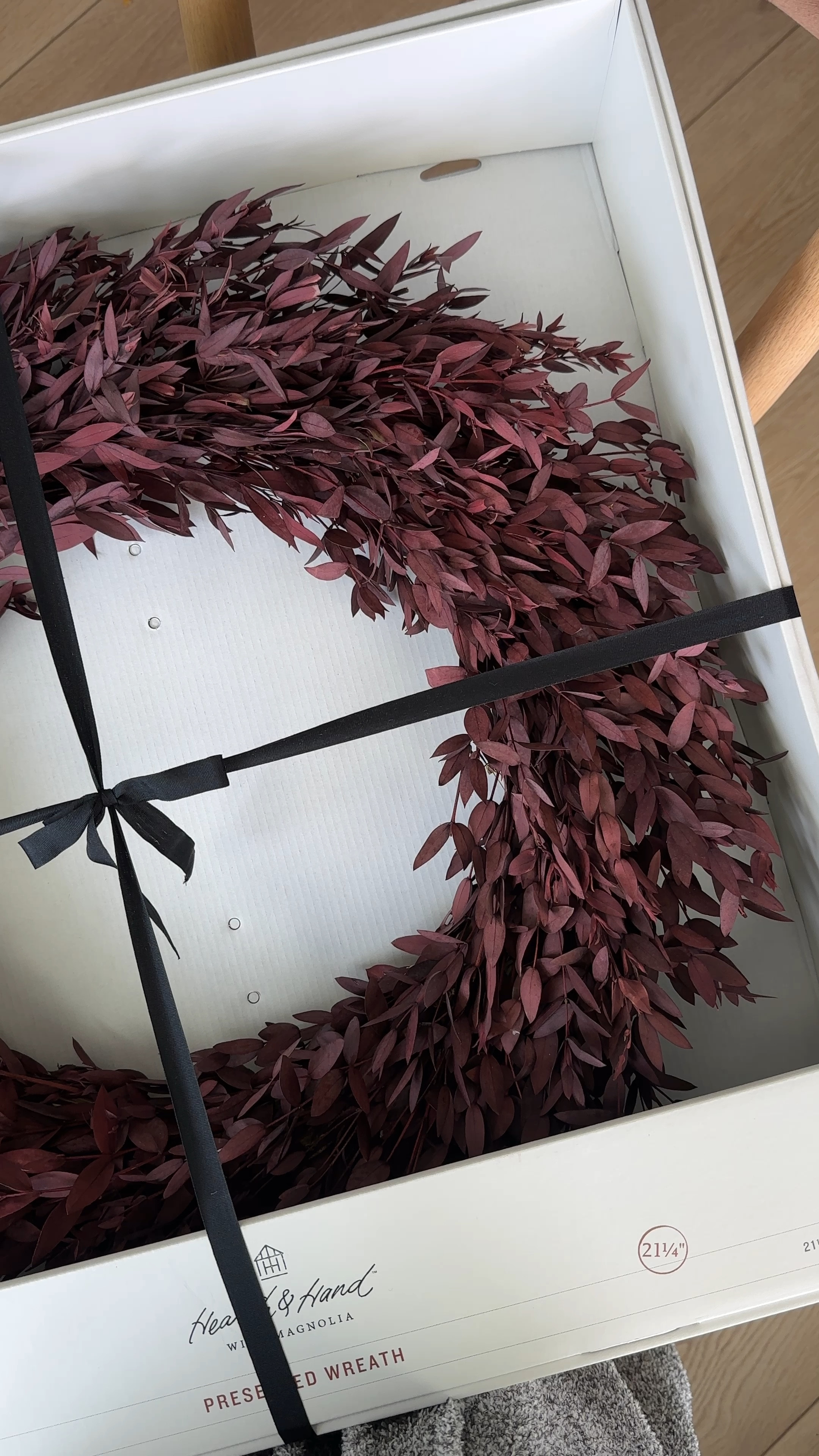 This dried preserved wreath smells heavenly!!! 🍂😍

Target Home Decor, Fall Decor, Fall Wreath, Neutral Home, McGee, Hearth and Hand

#LTKSeasonal #LTKFallSale #LTKHome