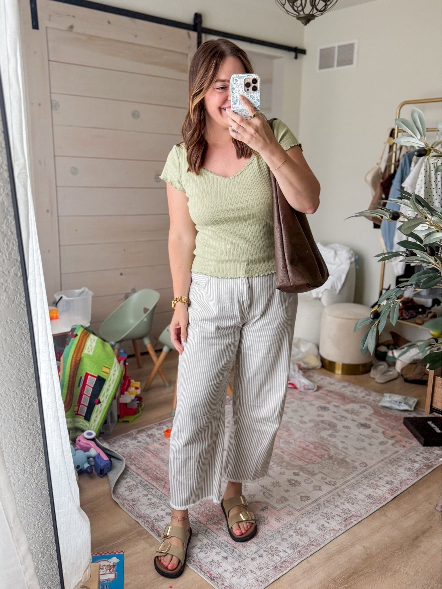 Top size large and pants also large / casual mom style

#LTKmomlife #LTKgrwm #LTKMidsize