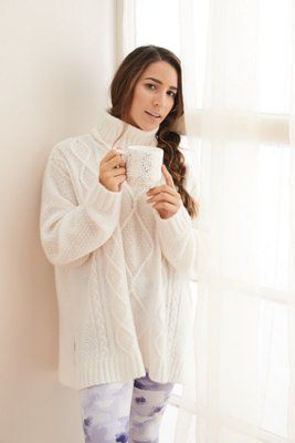 Aerie Oversized Cable Turtleneck | American Eagle Outfitters (US & CA)