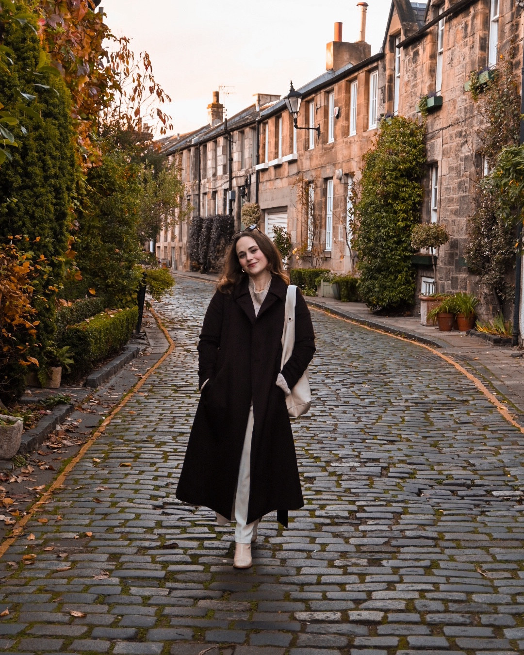 Chocolate and cream 🤎🤍 Dark brown wool coat from Hobbs London, cream leather bag and boots from LK Bennett (use MOLLY.MARSLAND15 for 15% off!)

#LTKuk #LTKautumn #LTKwinter