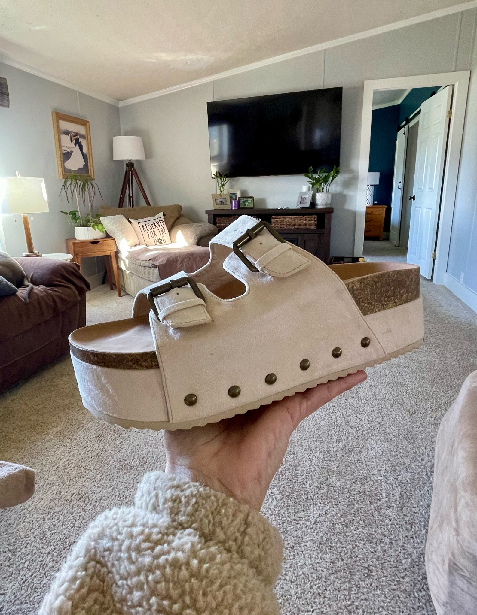 Free People Rule Breaker Platform Sandal dupe - $210 vs $25 - fits TTS I’m an 8.5 and got a 40 

#LTKover40 #LTKSpringSale #LTKsalealert