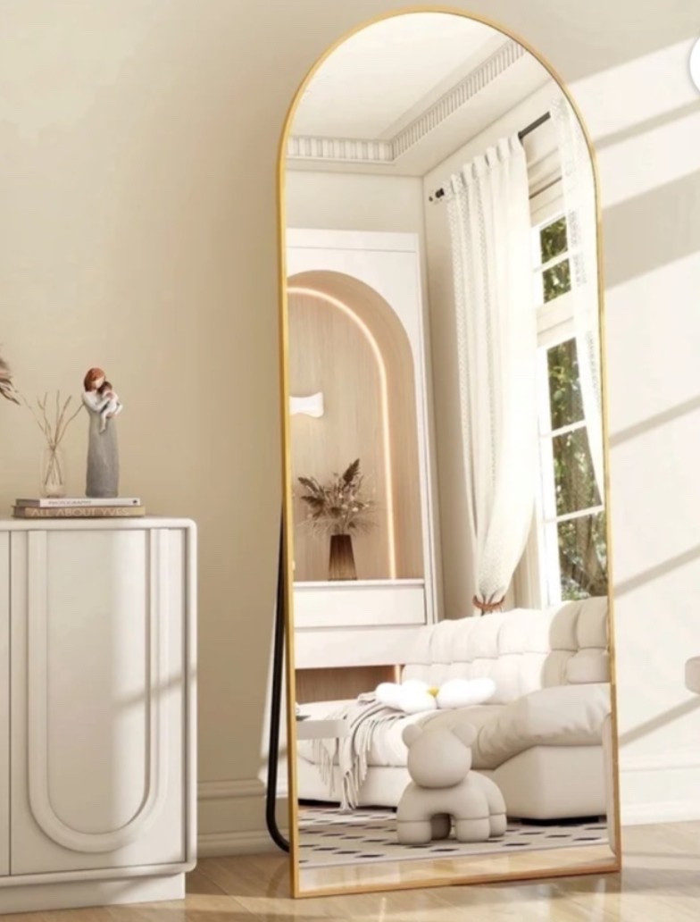 Gold arch mirror

#LTKSaleAlert #LTKKids #LTKHome
