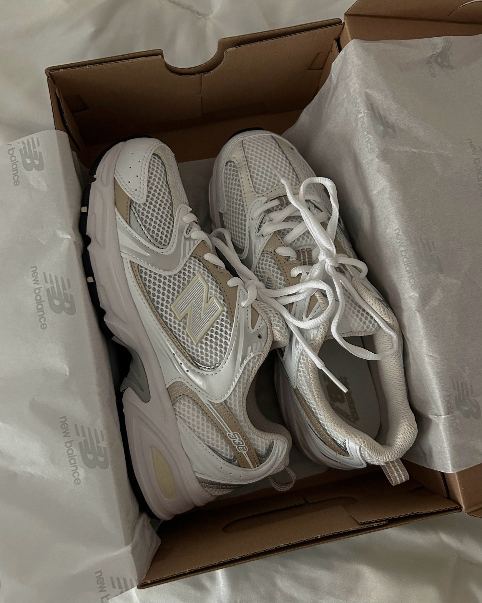 new balance 530 sneakers in white with stoneware and linen 🤍

#LTKShoeCrush #LTKFindsUnder100 #LTKFitness