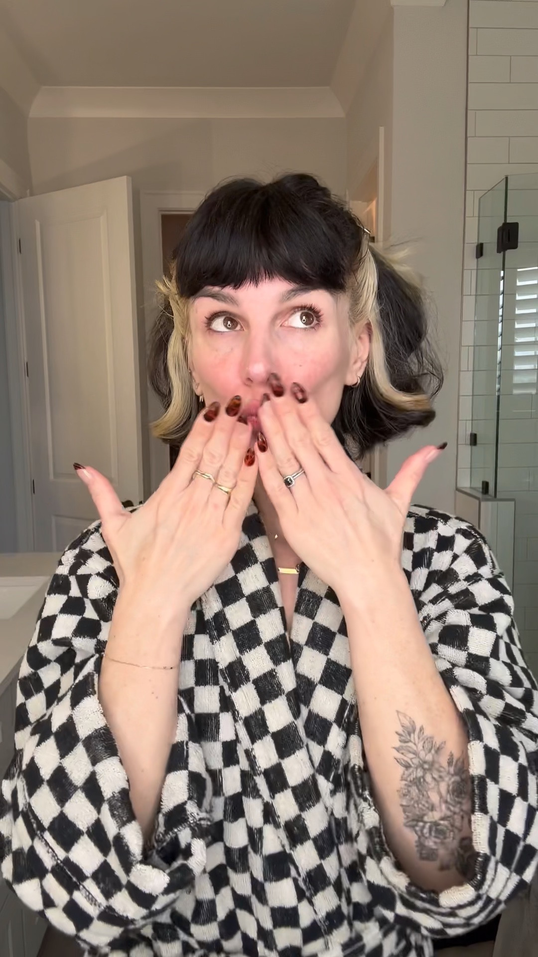 BOUNCY BLOWOUT + HALF-UP DO 

#LTKbeauty #LTKVideo