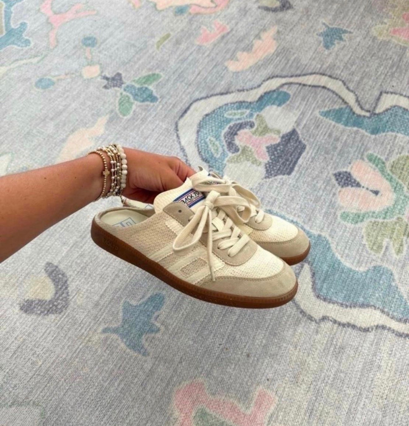 My favorite closed toe shoes that are easy to slide on! Perfect for when you are running out the door!

#LTKootd #LTKmomlife #LTKmorningroutine