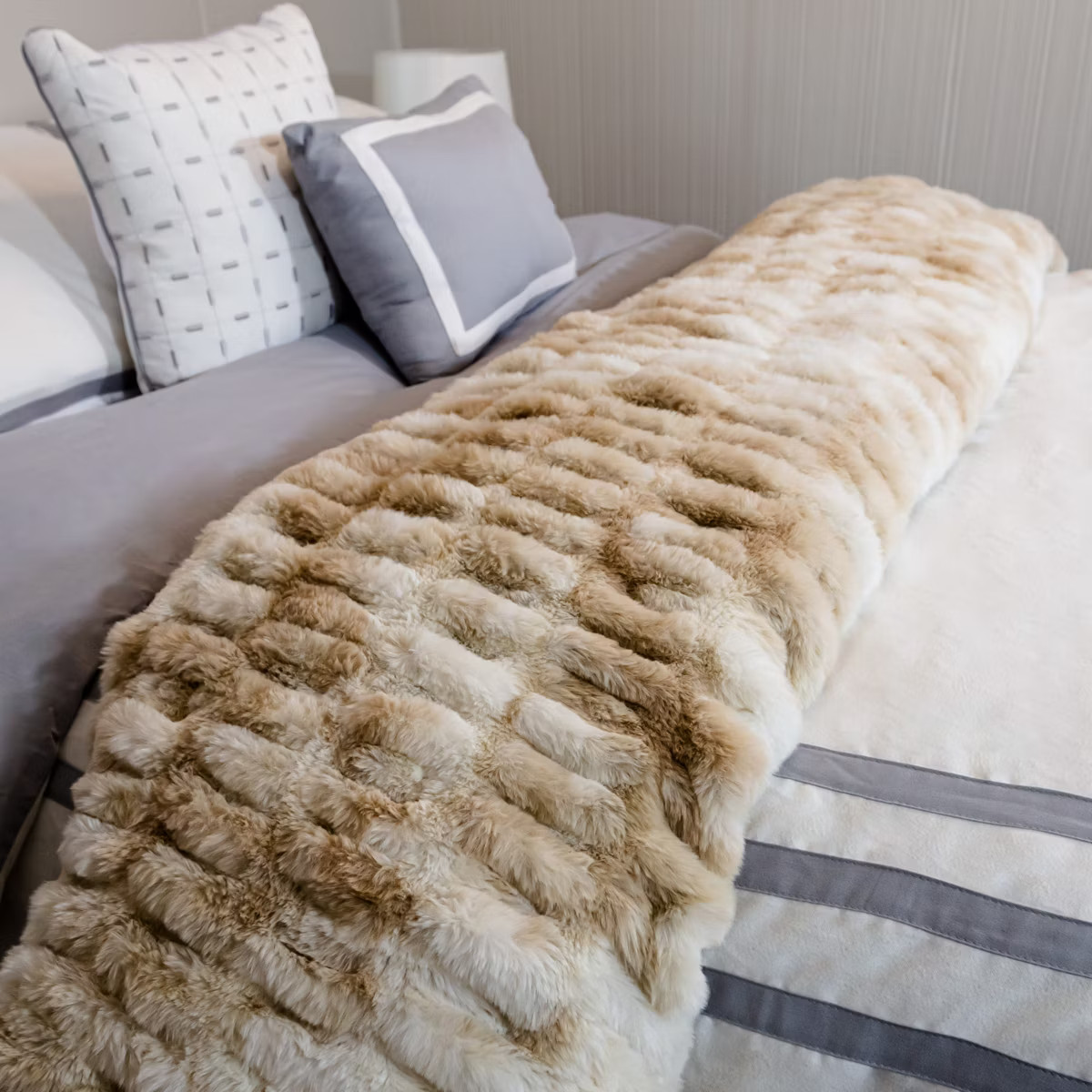Lavish Home 60x80 Jacquard Faux Fur Blanket | Target