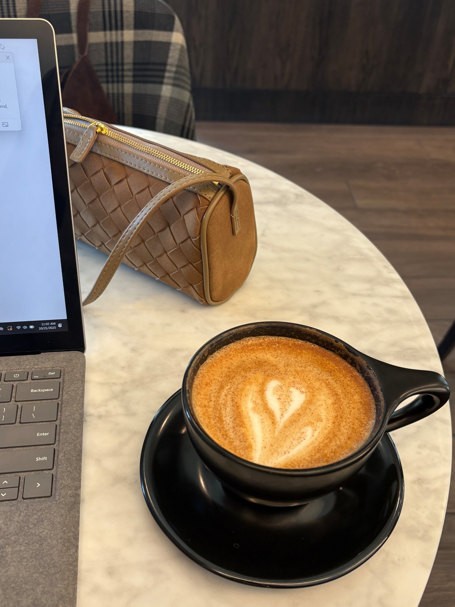 this purse is PERFECT for fall and my current fav Amazon find 👀

#LTKFindsUnder50 #LTKStyleTip #LTKSeasonal