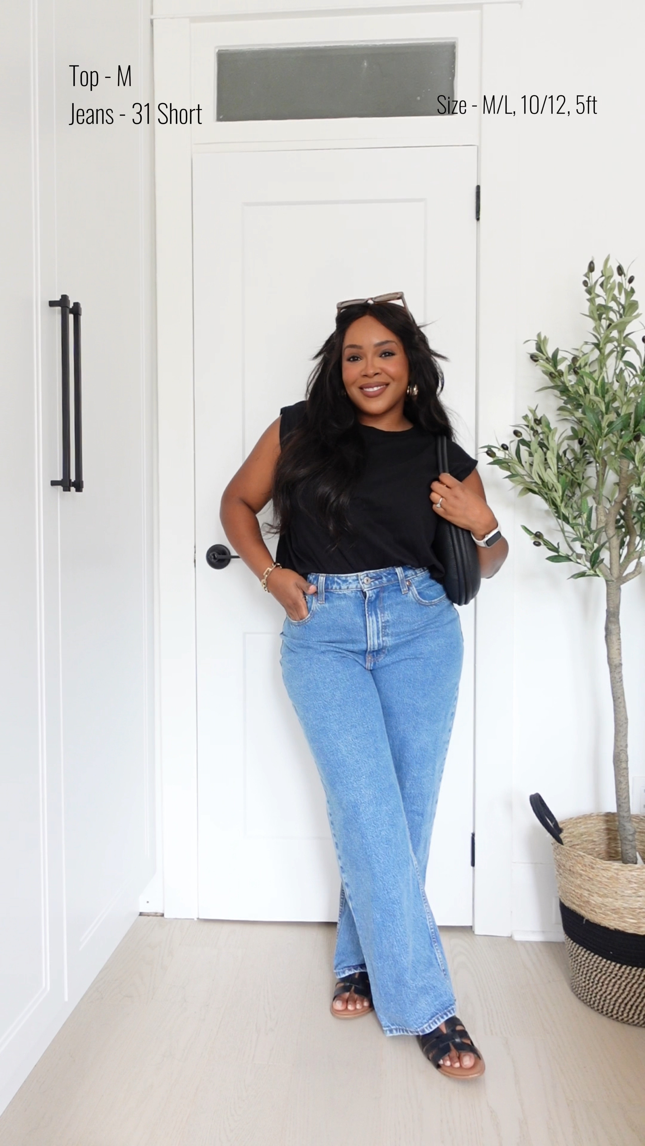 Easy, minimalist outfit! Tee is old h&m! Linked similar! 

#LTKstyletip #LTKunder50 #LTKFind